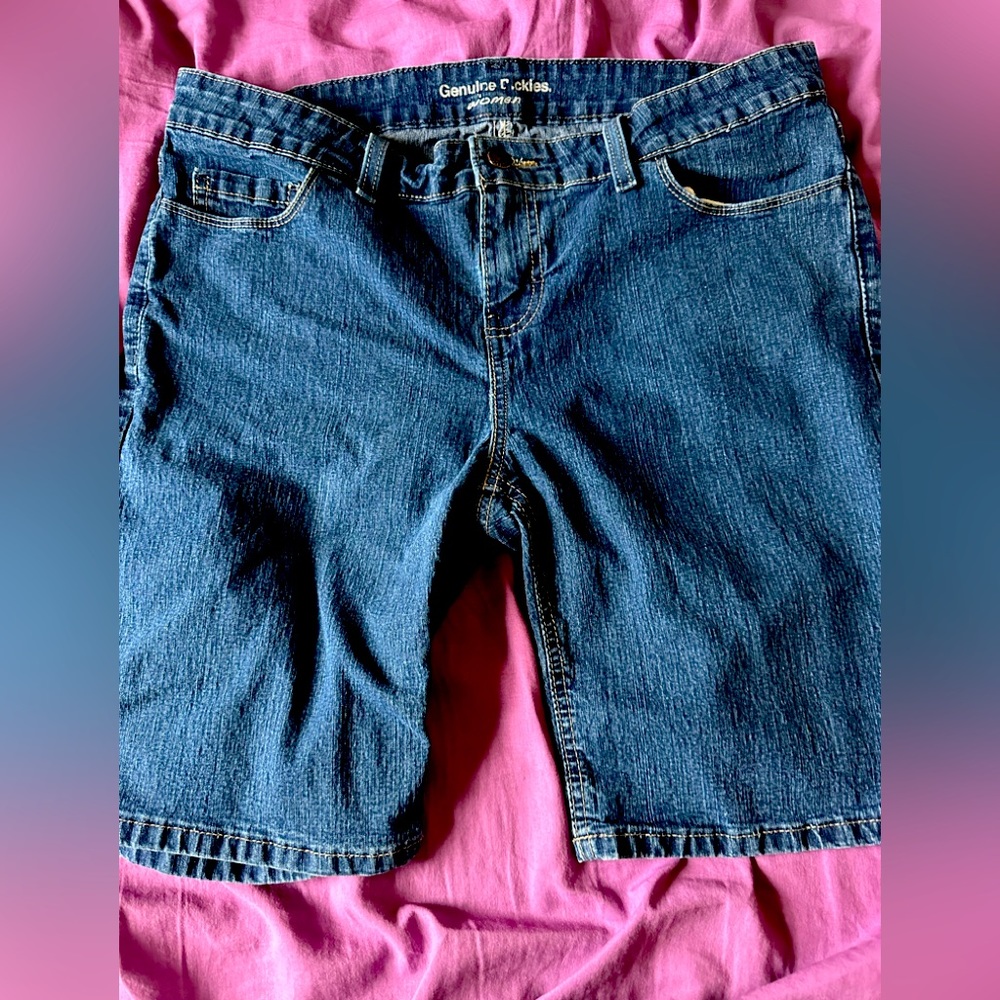 Dickies women's dark wash Bermuda shorts size 14 slim fit